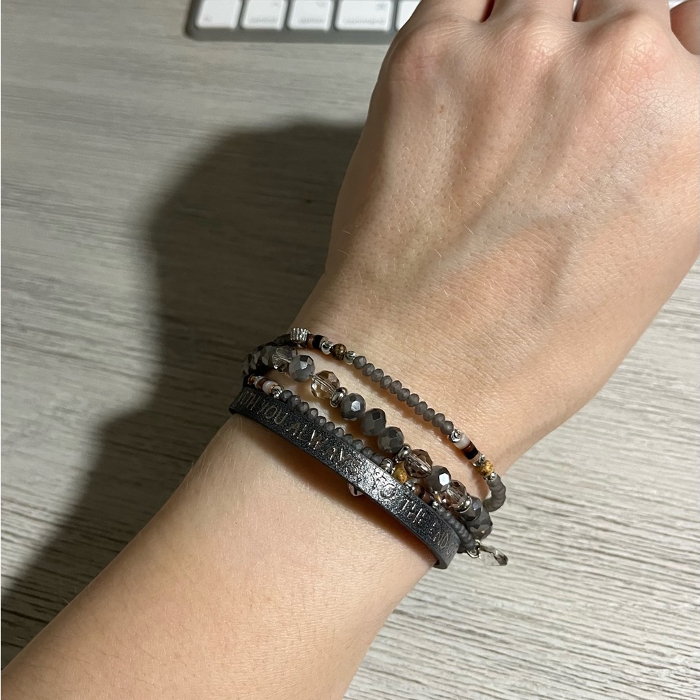 "I am with you always till the end of the age Mt 23:20" stack bracelet